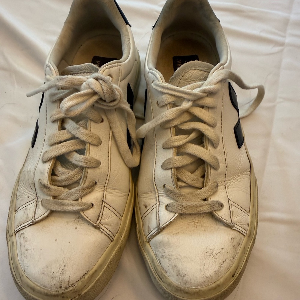 Veja White Low-Top Sneakers with Black V Accent